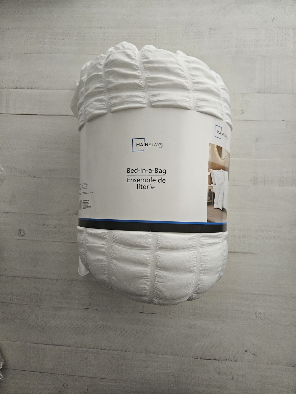 NWT- Mainstays White 7 Piece Bed-in-a-Bag Comforter Set Size Double